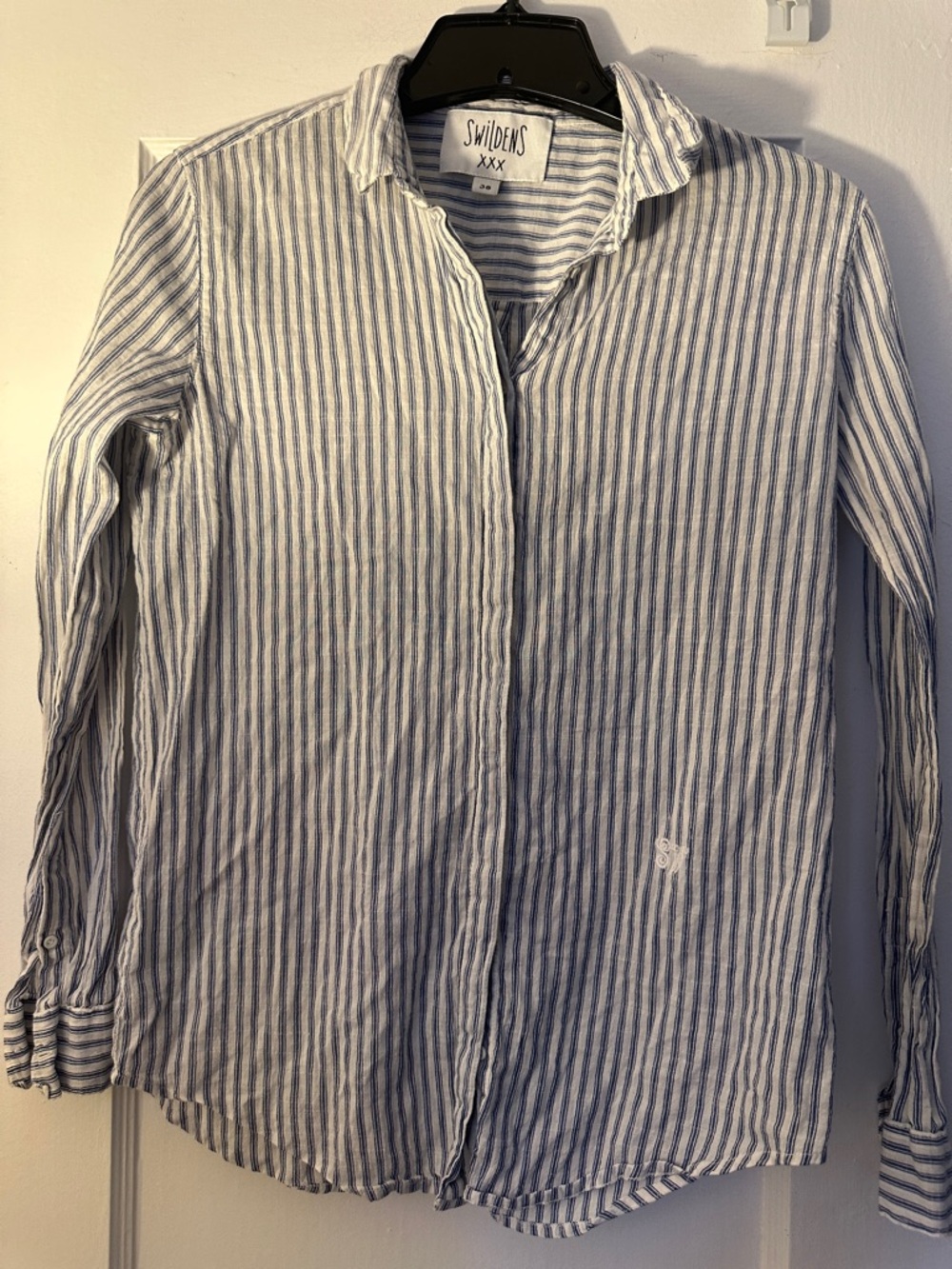 Swildens Blue & White Striped Long-Sleeve Button-Down Shirt - Preloved